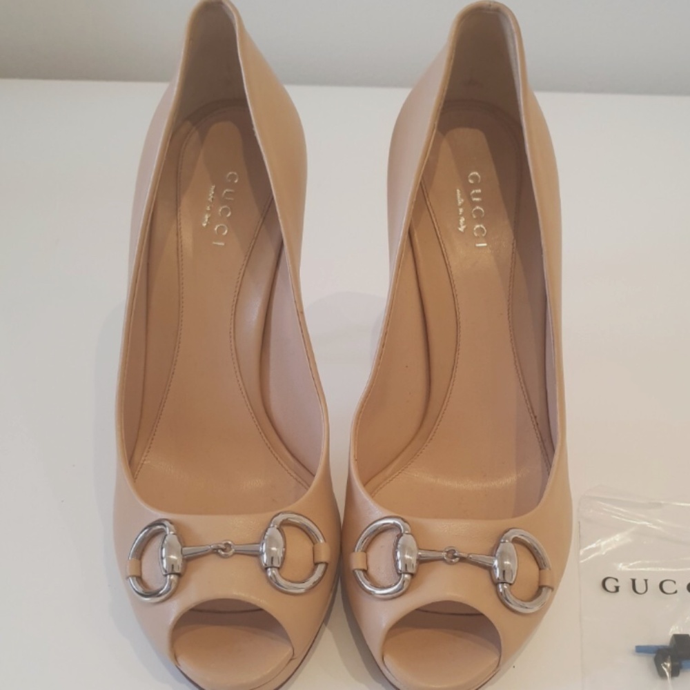 Gucci Nude Peep Toe Heels